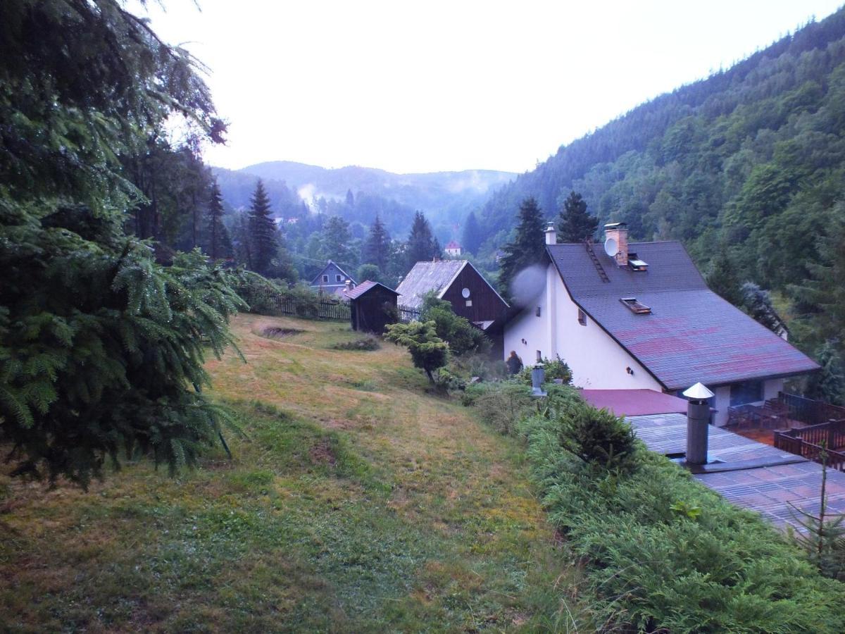 Chata Udolicko Perštejn Esterno foto